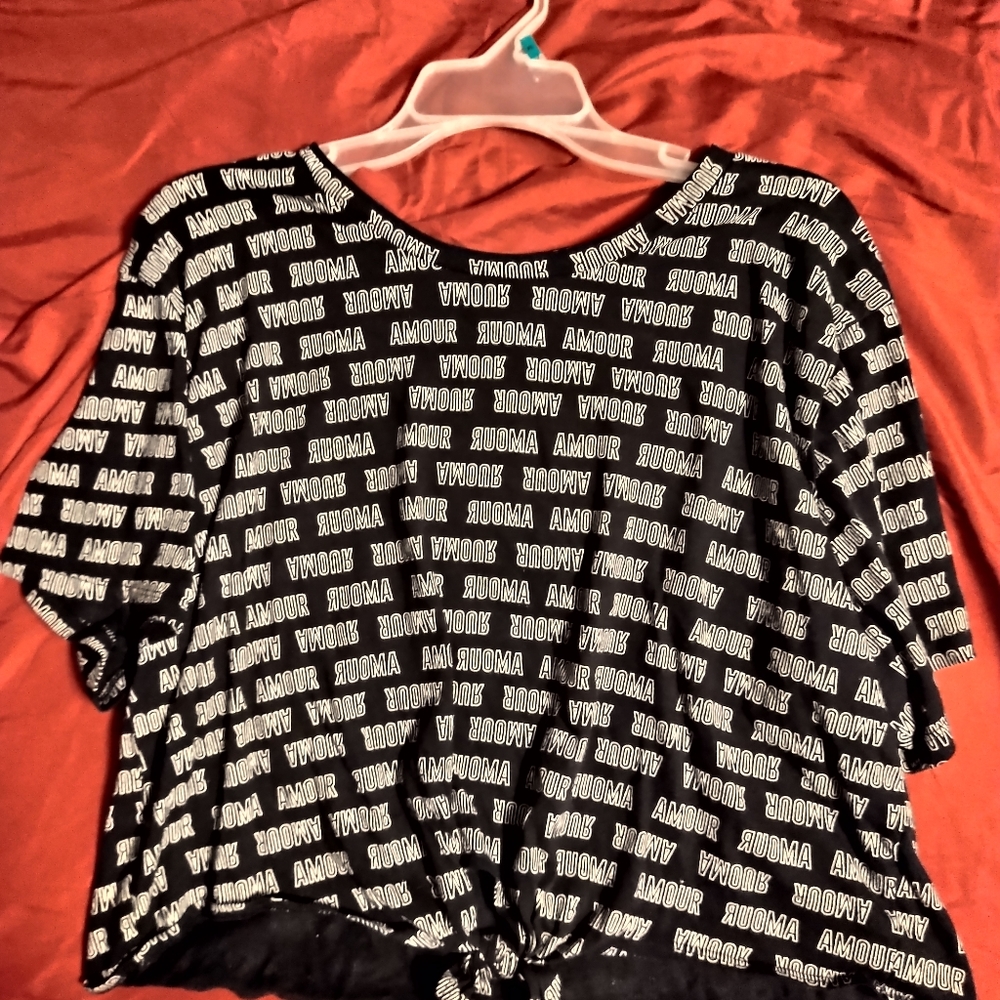Short sleeve T-shirt